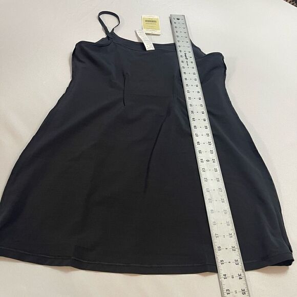 NWT Fabletics Franchise Woven Active Dress Black Size Large New - Picture 3 of 7